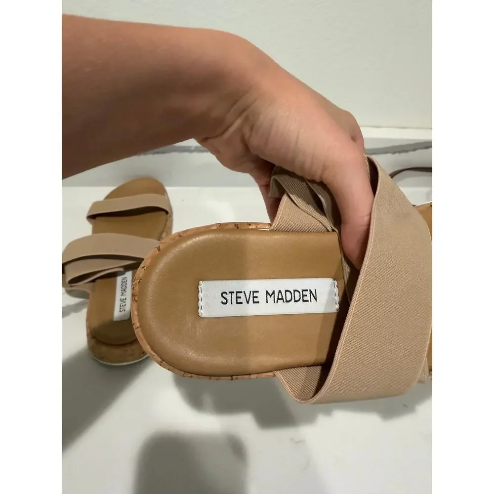 Steve Madden step out